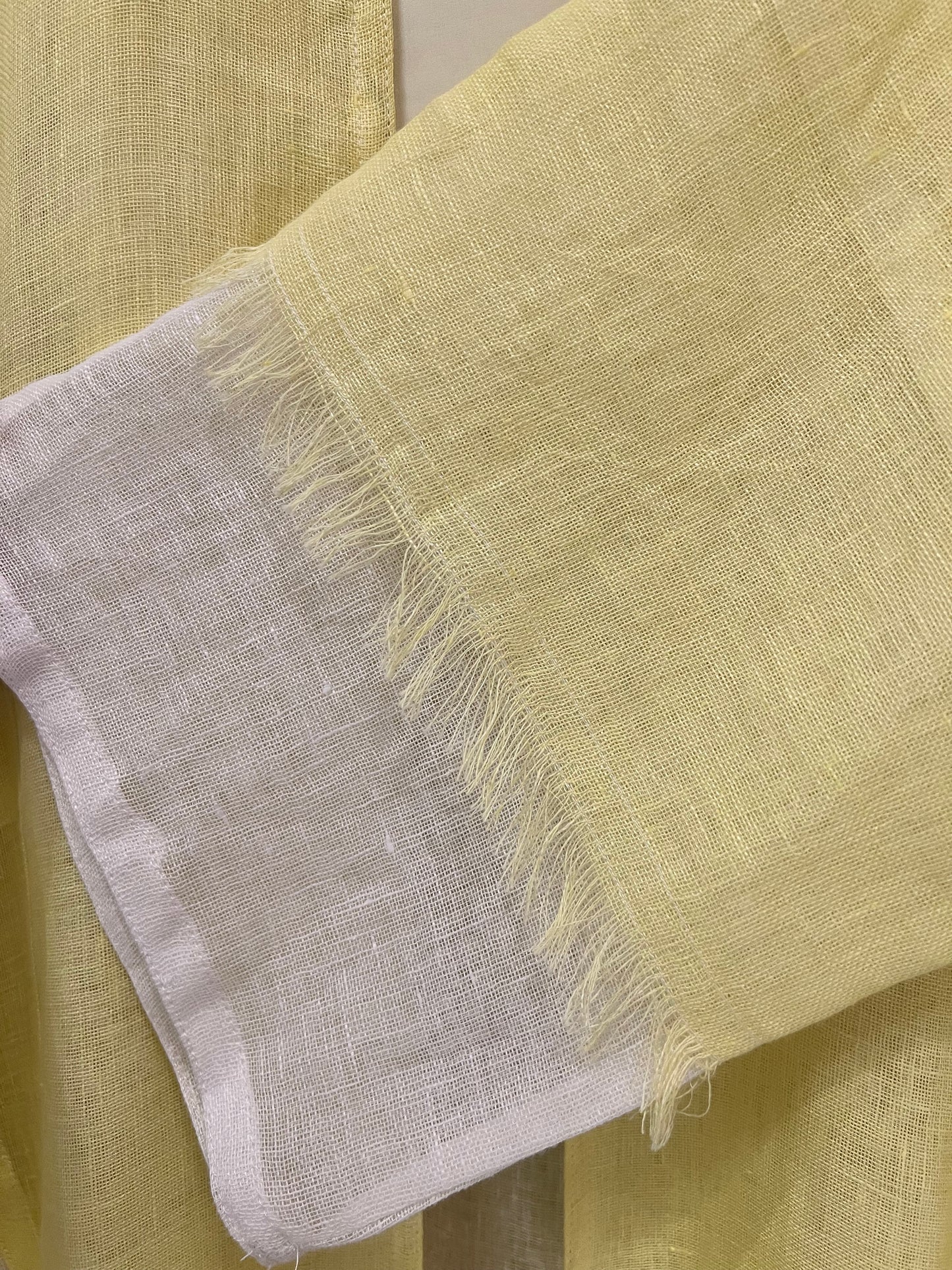 Abaya - Effortlessly chic soft lemon yellow shade