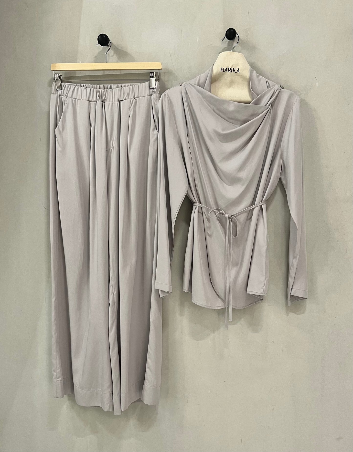 Gray - Two-piece set: draped long-sleeve top and wide-leg pants