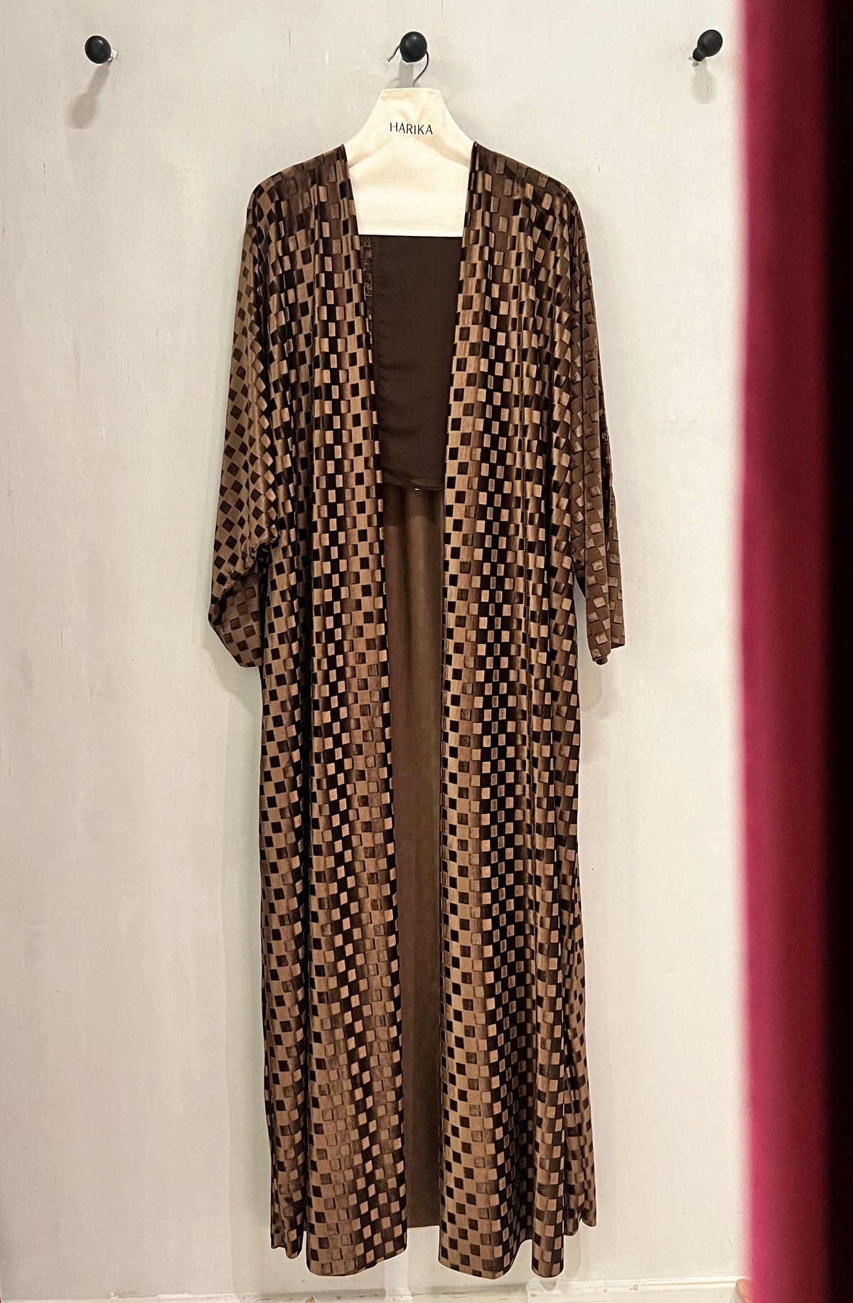 Abaya- elegant mocha brown abaya, featuring a sophisticated geometric checkerboard pattern in rich brown and caramel tones