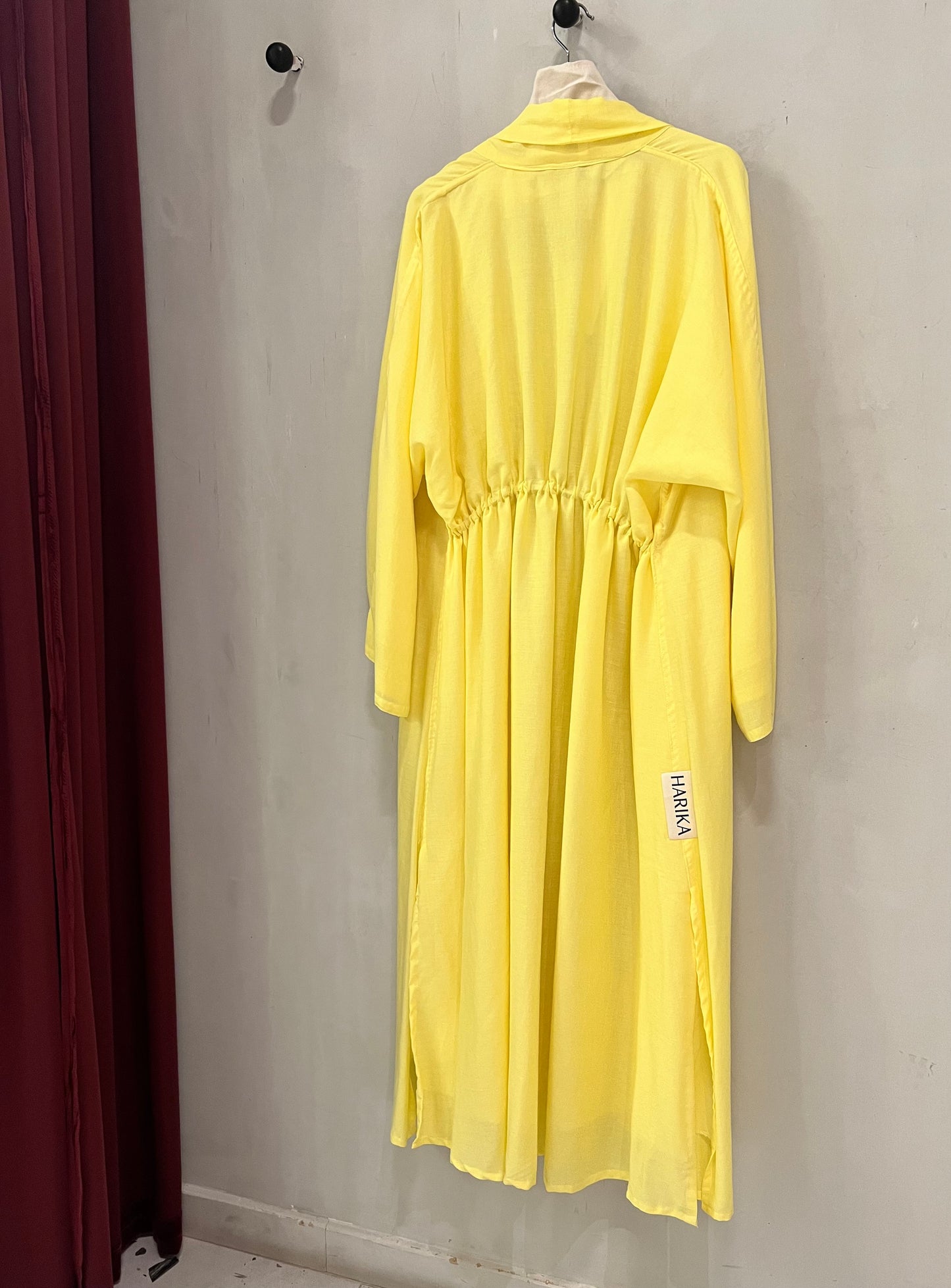 Abaya - Soft yellow tone with elastic waist detail at the back