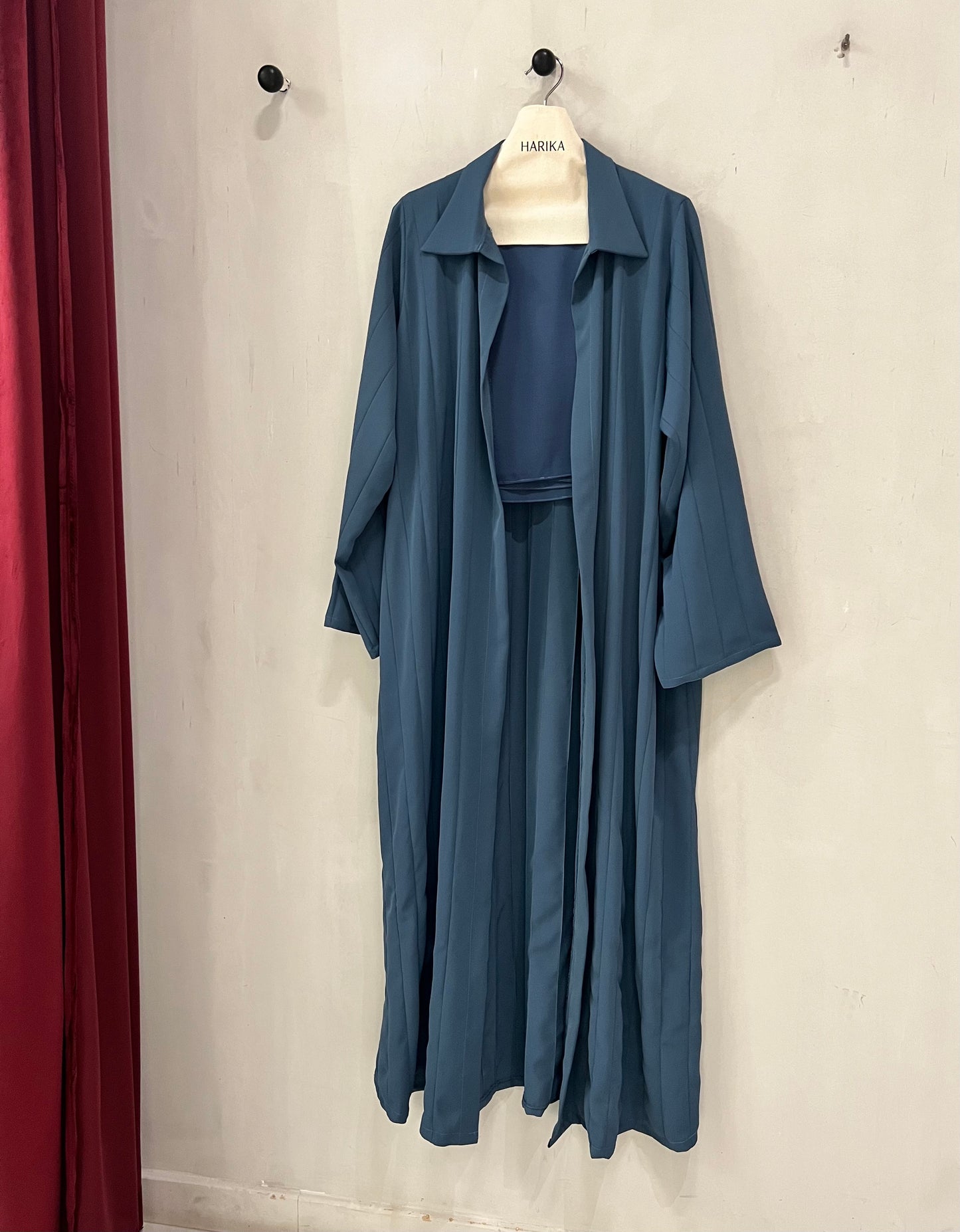 Abaya - Elegant dusty blue with soft vertical pleats