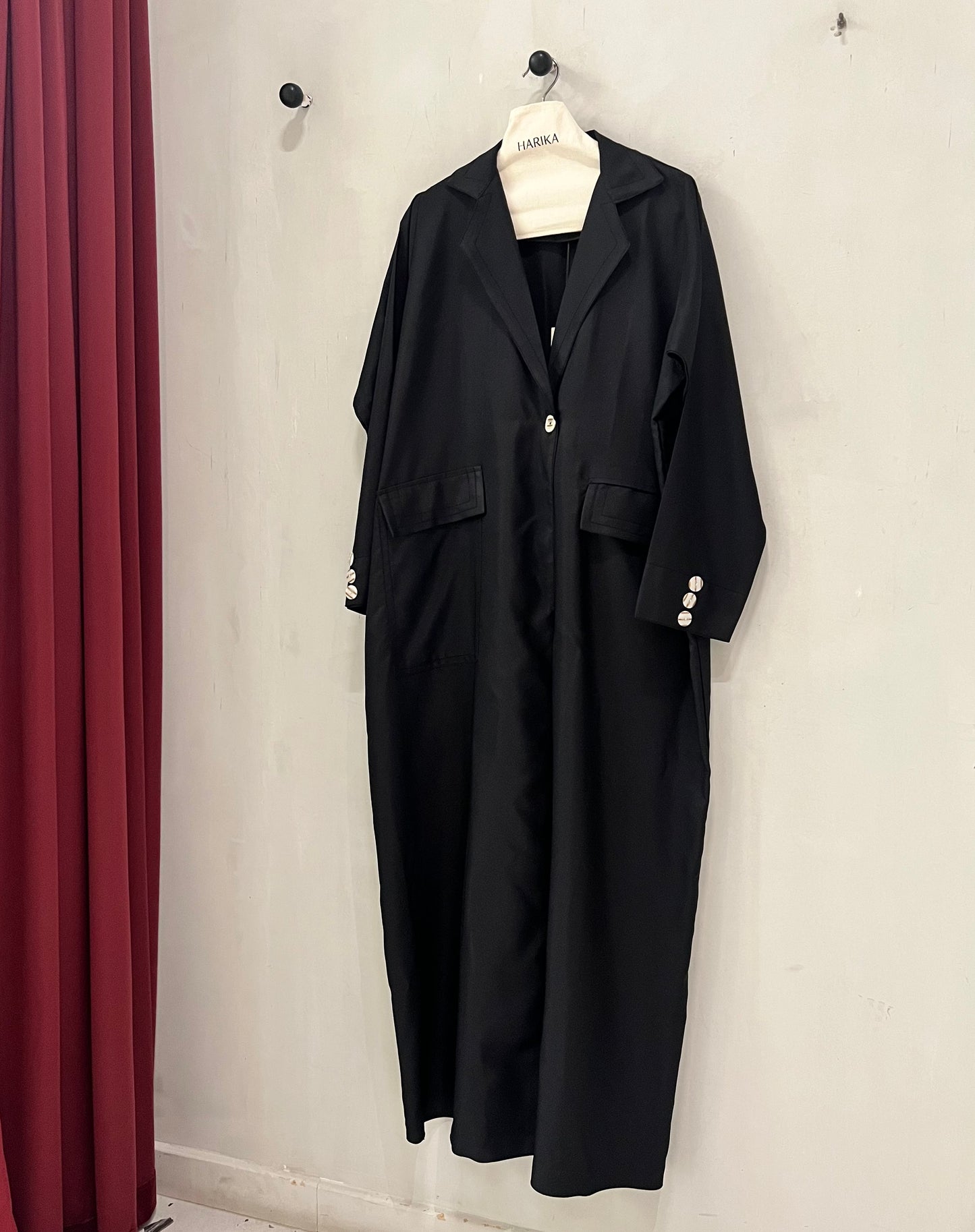 Abaya - Elegant blazer-style with practical front pockets, and stylish sleeve button details