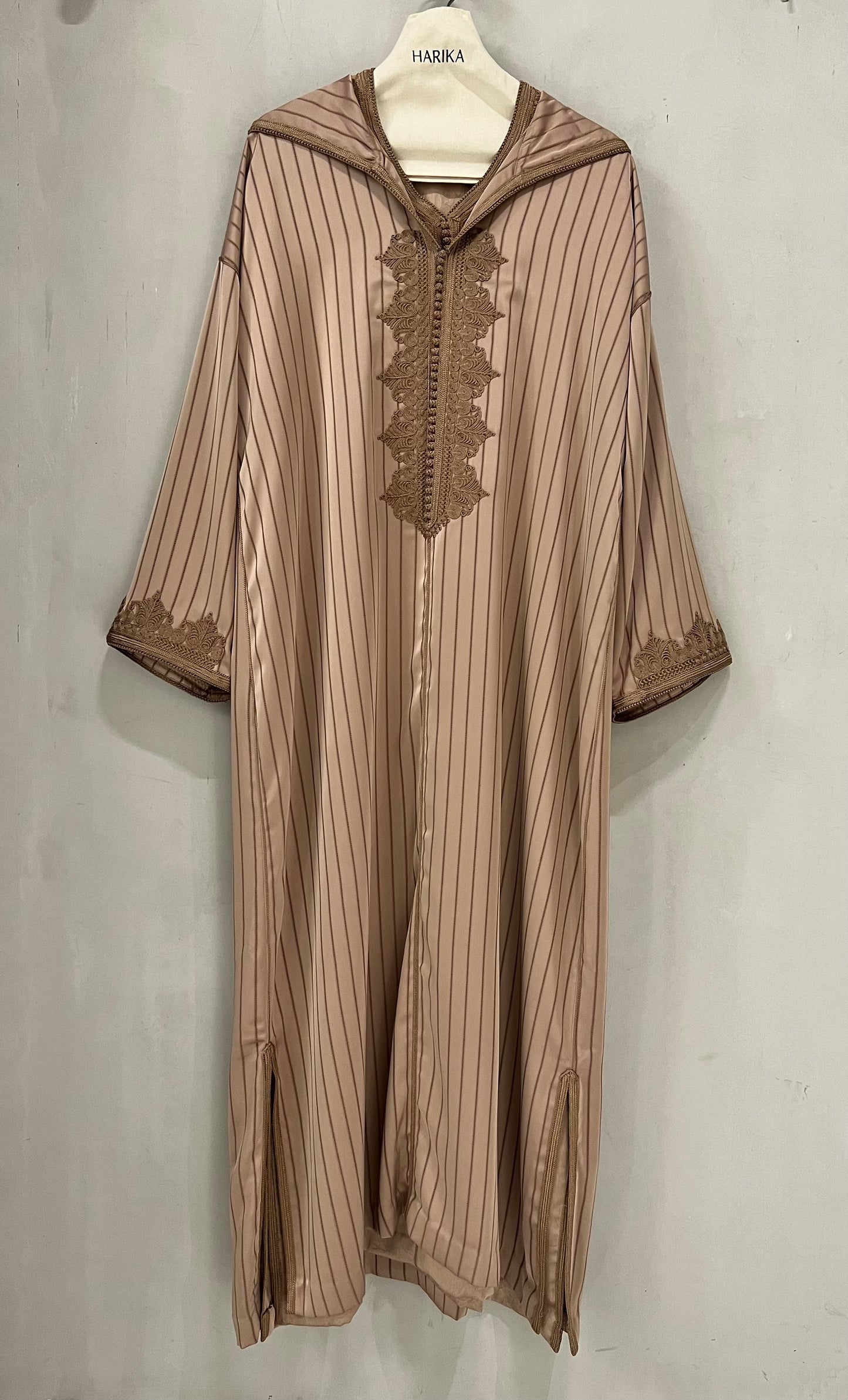 Jalabiyah - Sand Beige Striped Hooded Set