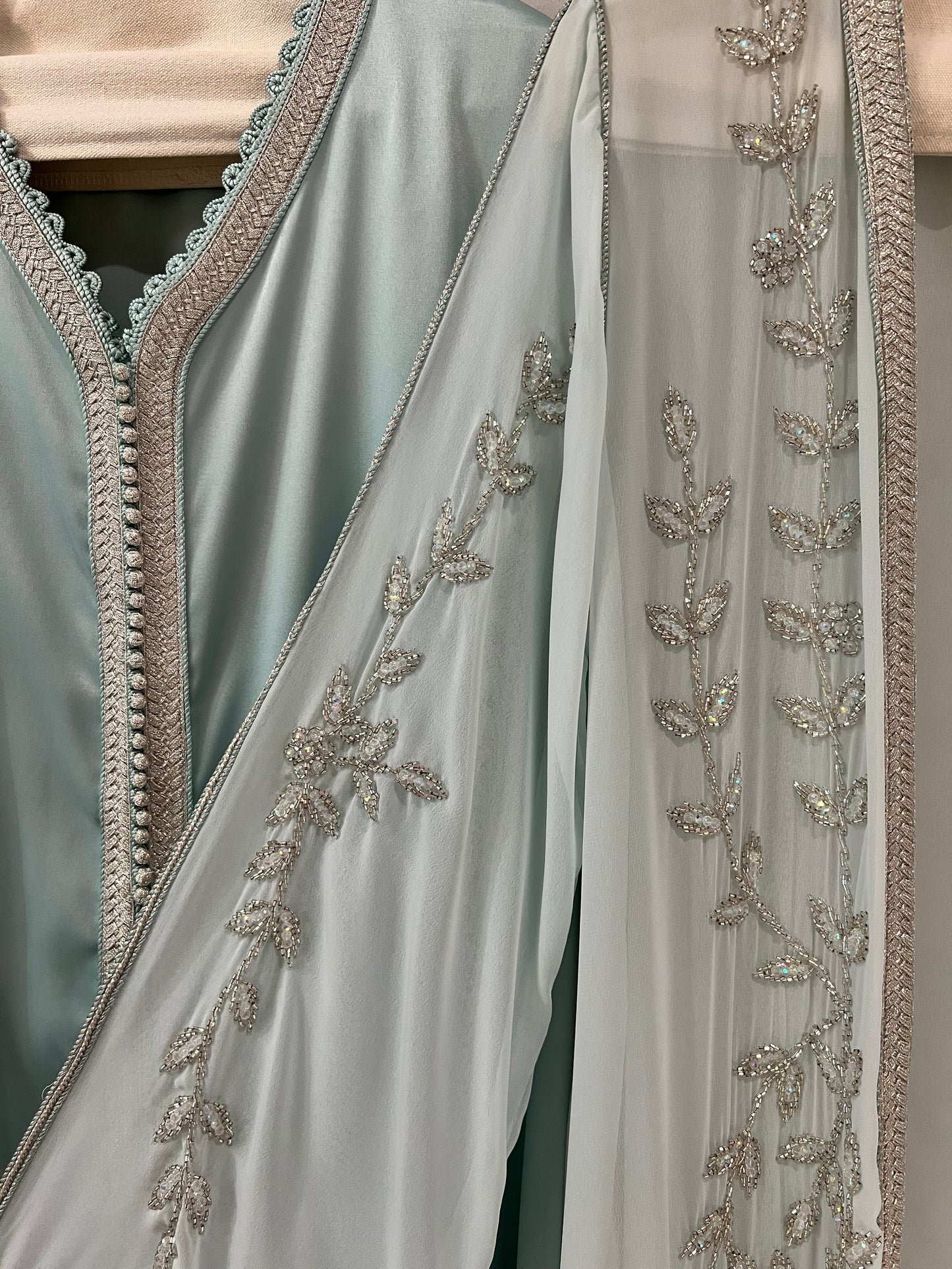 Jalabiyah - Mint - Silver Leaf Embroidered Set