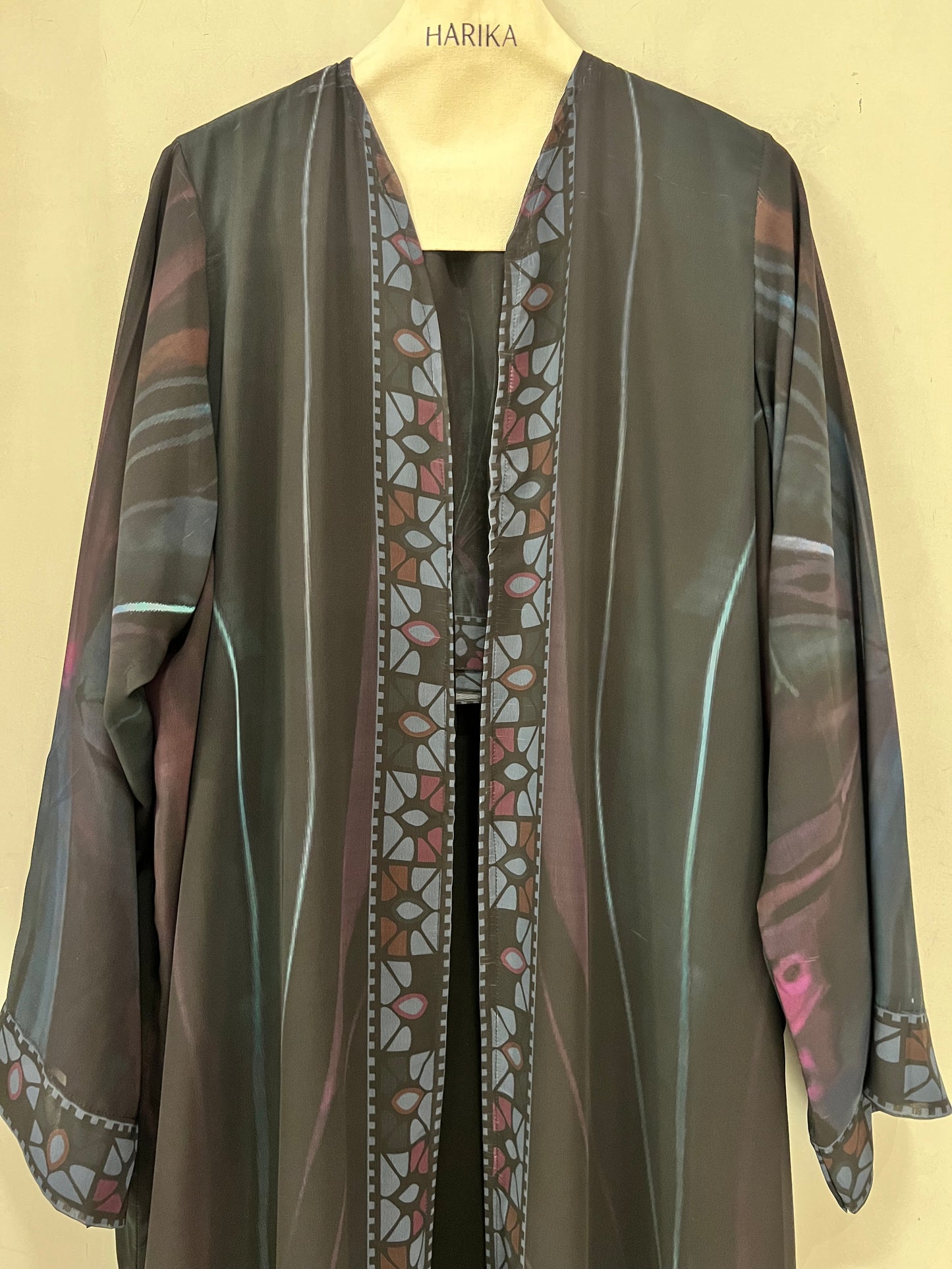 Summer Abaya - Marble-Inspired Print