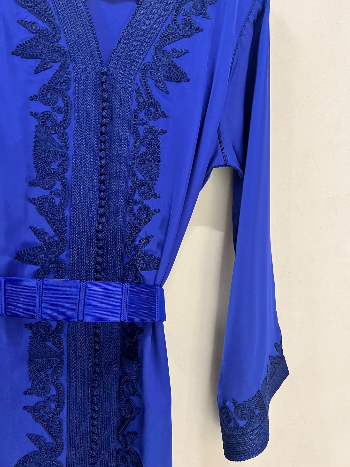 Jalabiyah- Royal Blue - Intricate dark embroidery along the front panel and sleeves