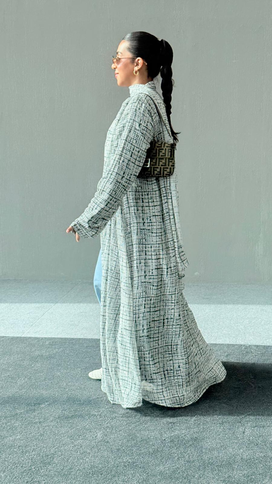 Summer Abaya - Black & White Stripes